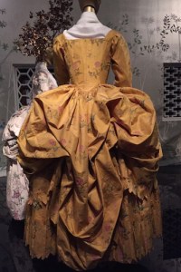 Painted yellow silk taffeta American robe a la Polonaise, 1780-1785 Installation views of “China: Through the Looking Glass” May 7 - August 16, 2015 Metropolitan Museum of Art New York, New York